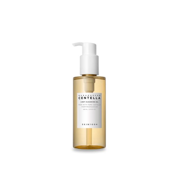 SKIN1004 Madagascar Centella Light Cleansing Oil 200ml SKIN1004 Madagascar Centella Light Cleansing Oil - Image 1