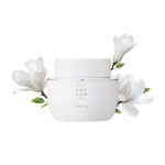 The Face Shop Yehwadam Jeju Magnolia Pure Brightening Cream 50ml - Image 3