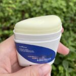 Isntree Hyaluronic Acid Airy Sun Stick 22g - Image 3