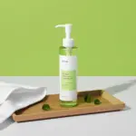 iUNIK Centella Green Fresh Cleansing Oil 200ml - Image 2