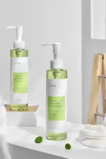 iUNIK Centella Green Fresh Cleansing Oil 200ml - Image 3