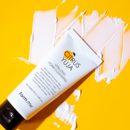 Farmstay Citrus Yuja Vitalizing Foam Cleansing 100ml