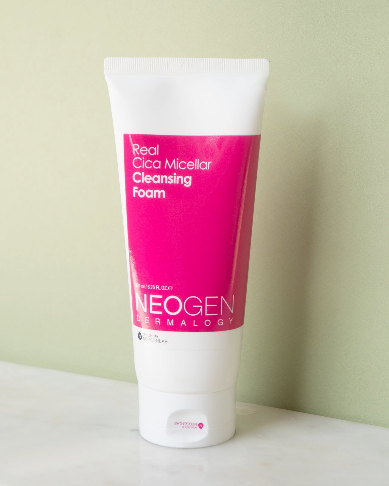 NEOGEN-Real-Cica-Micellar-Cleansing-FoamGlowBD NEOGEN Real Cica Micellar Cleansing Foam - Image 1